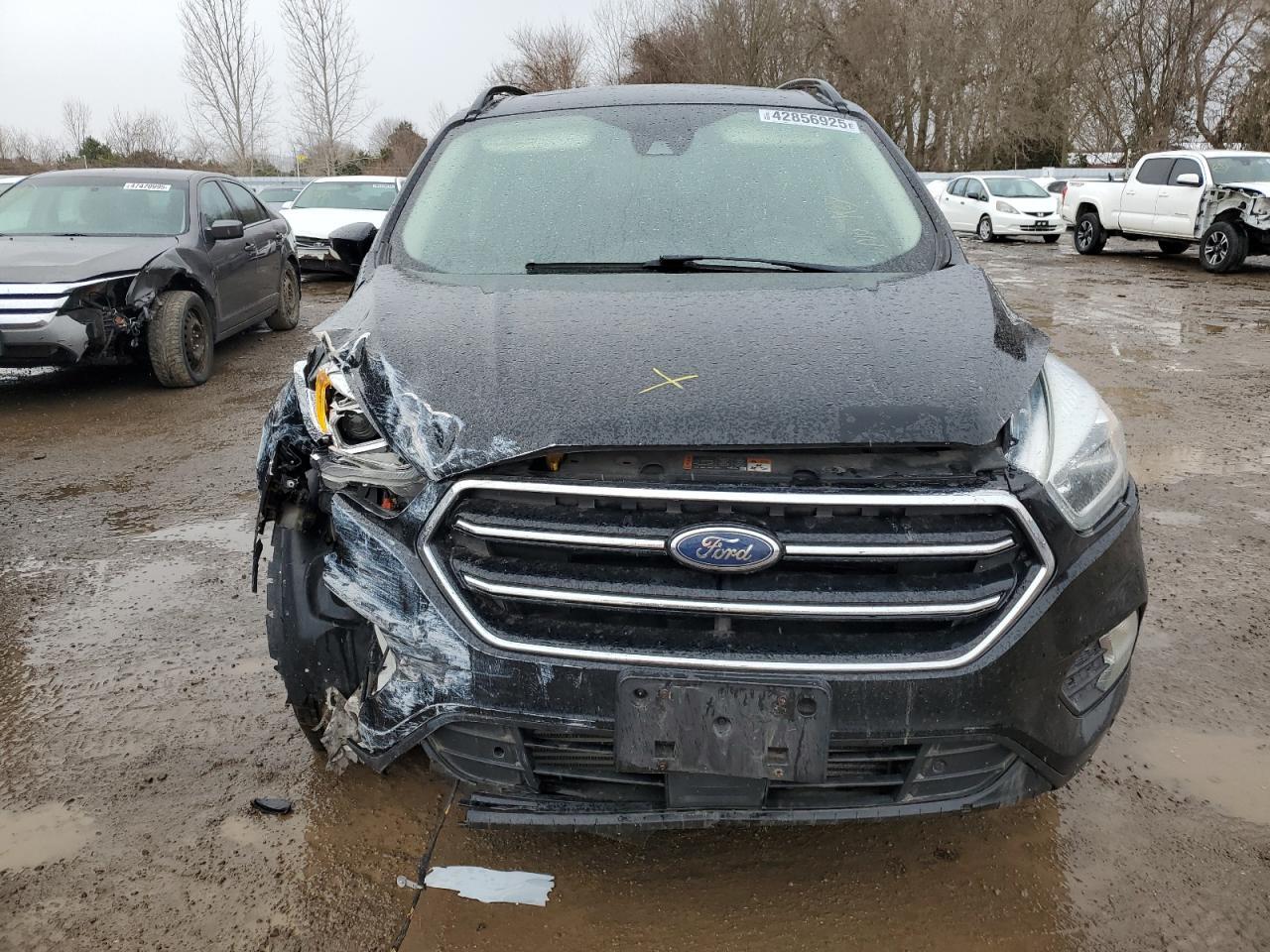 2017 FORD ESCAPE TIT - Image 5
