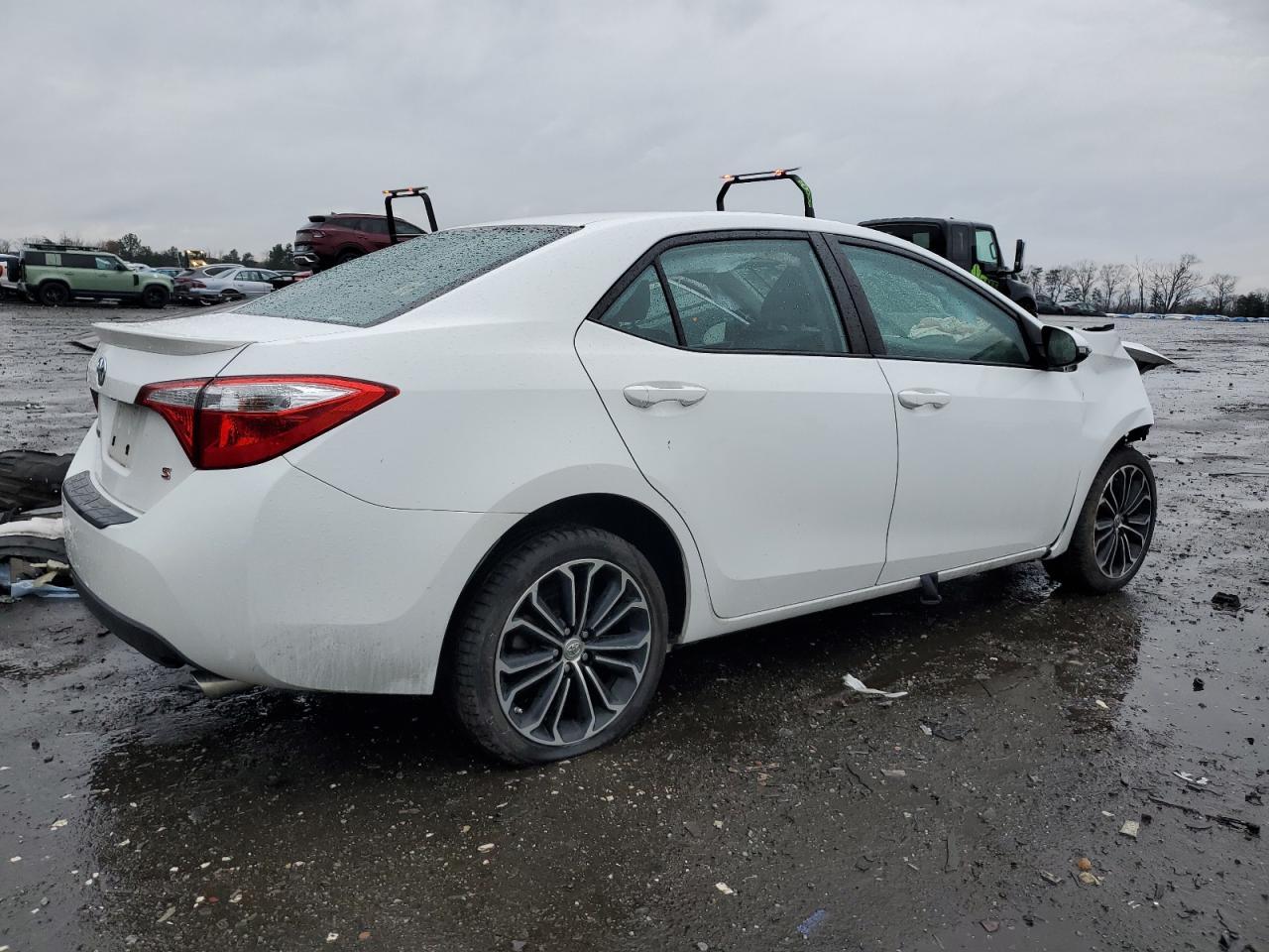 2014 TOYOTA COROLLA L - Image 3