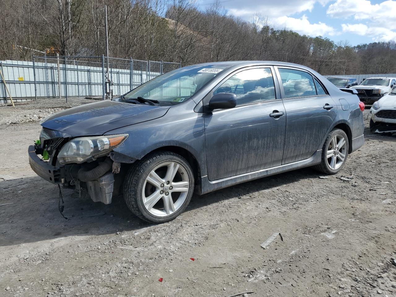 2013 TOYOTA COROLLA BA