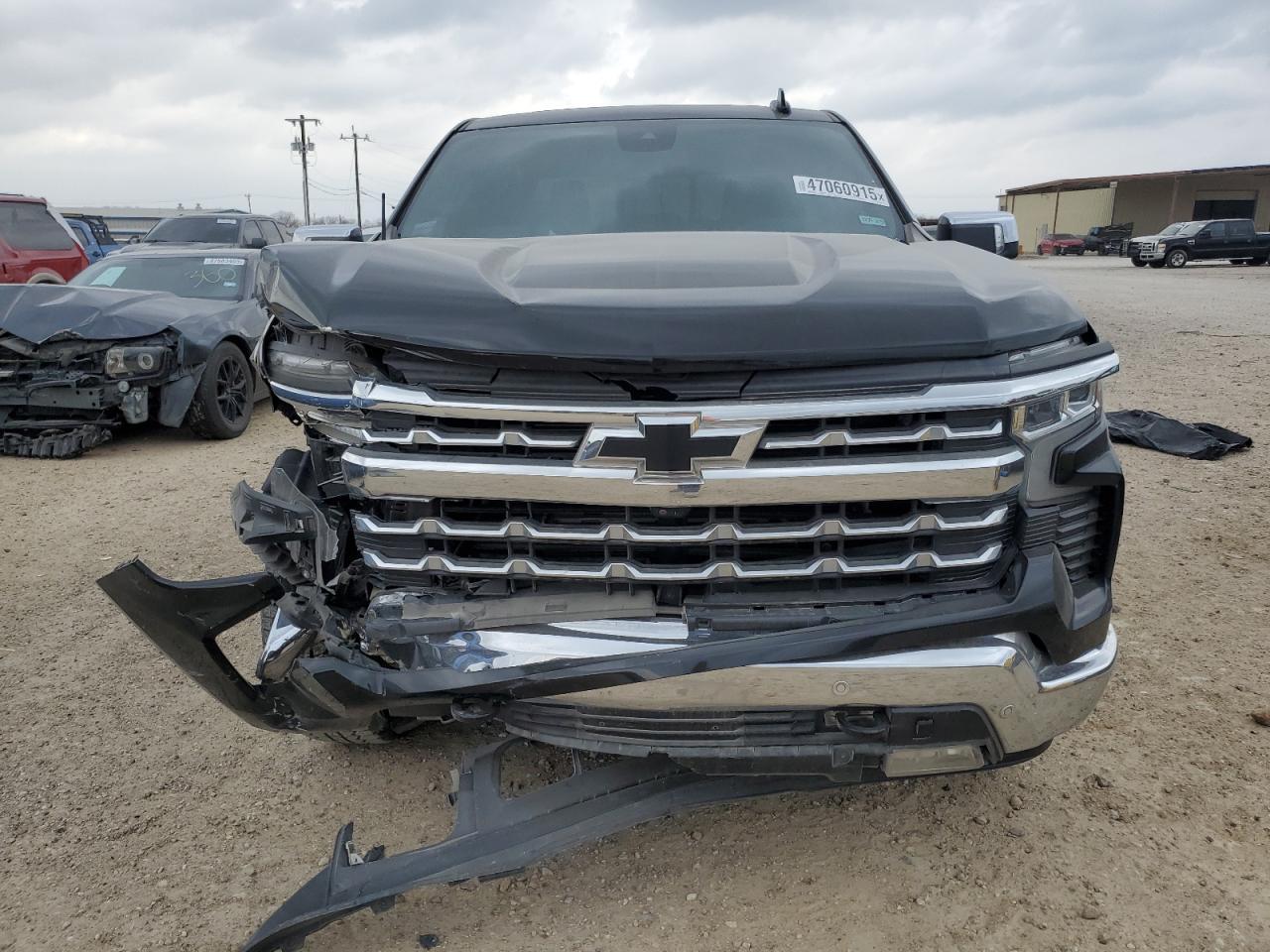 2023 CHEVROLET SILVERADO - Фото 5