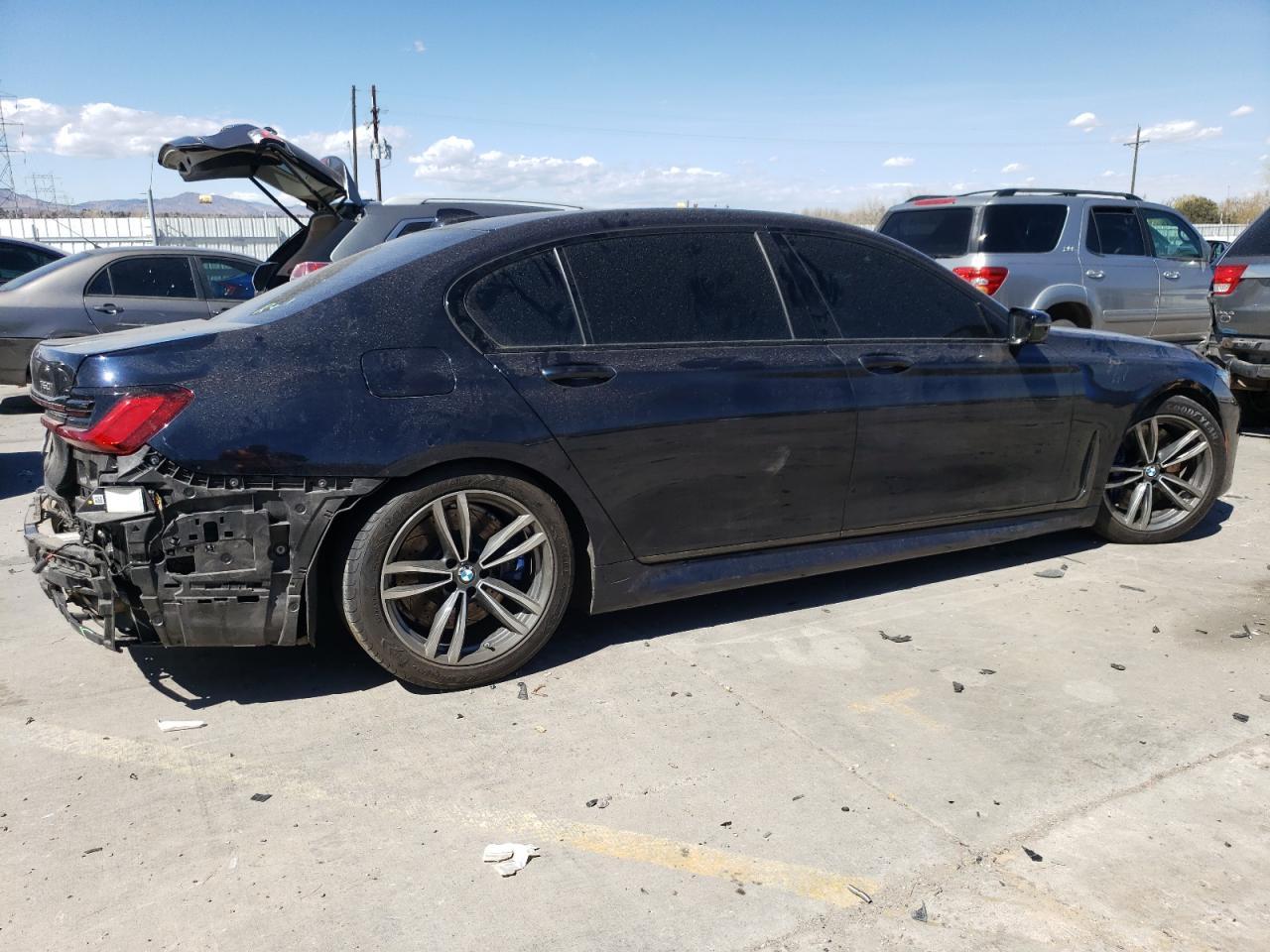 2020 BMW 750 XI - Фото 3