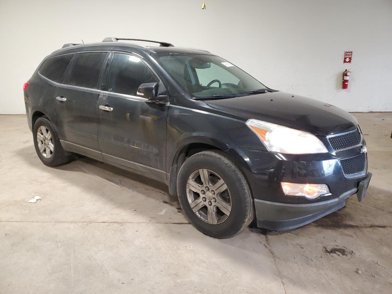 2012 CHEVROLET TRAVERSE L - Image 4