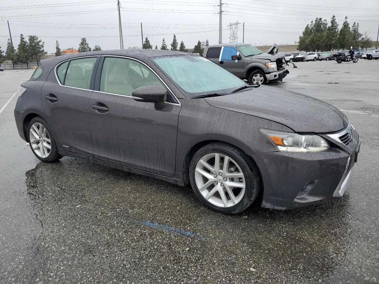 2016 LEXUS CT 200 - Image 4