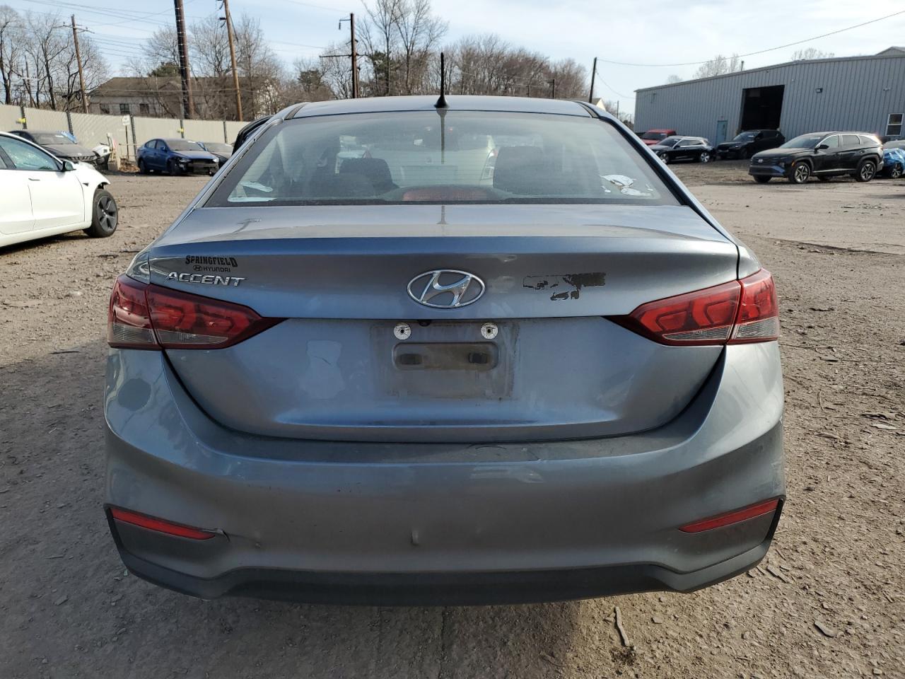 2019 HYUNDAI ACCENT SE - Фото 6