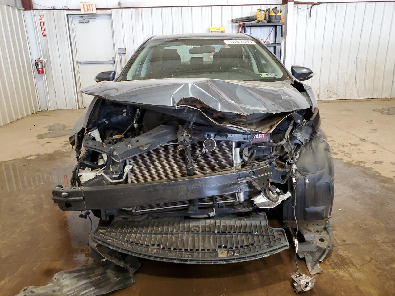 2014 TOYOTA COROLLA L - Фото 5
