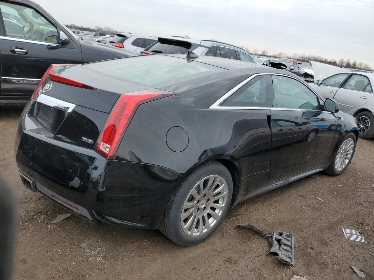 2011 CADILLAC CTS PREMIU - Image 3