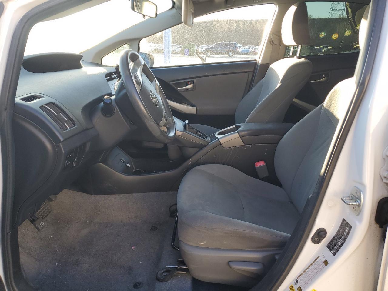 2013 TOYOTA PRIUS - Image 7