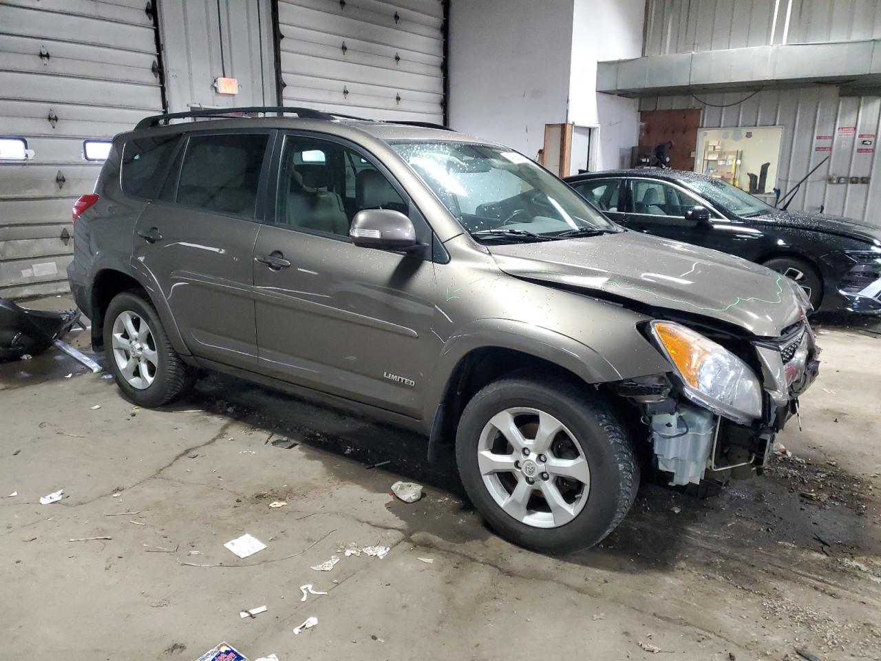 2011 TOYOTA RAV4 LIMIT - Image 4