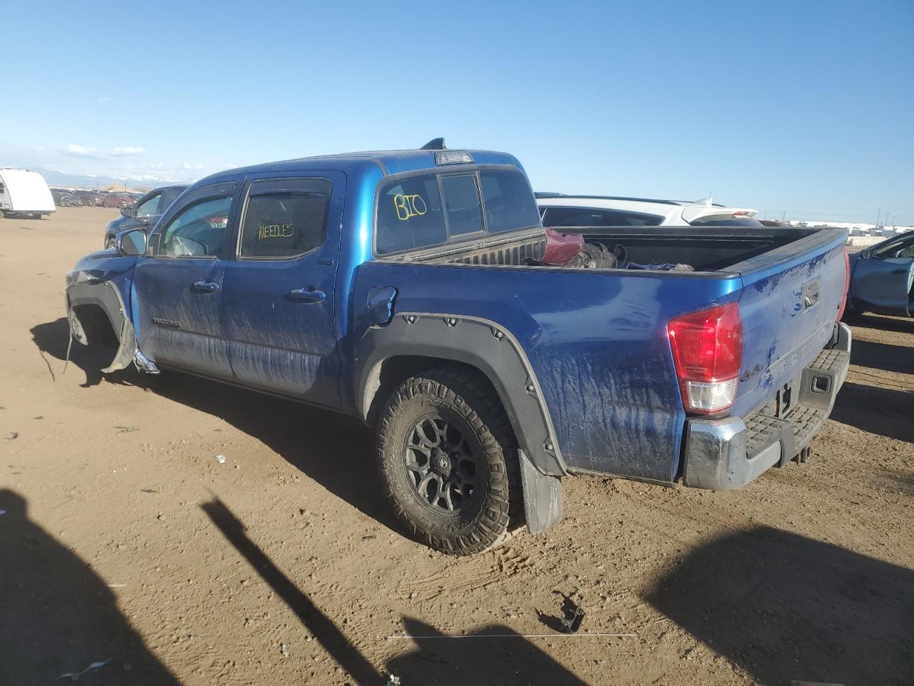 2017 TOYOTA TACOMA DOU - Фото 2