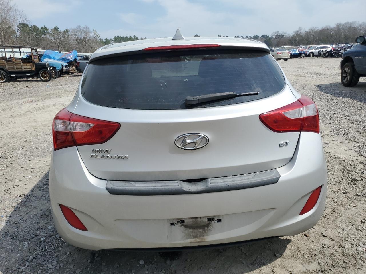 2013 HYUNDAI ELANTRA GT - Image 6