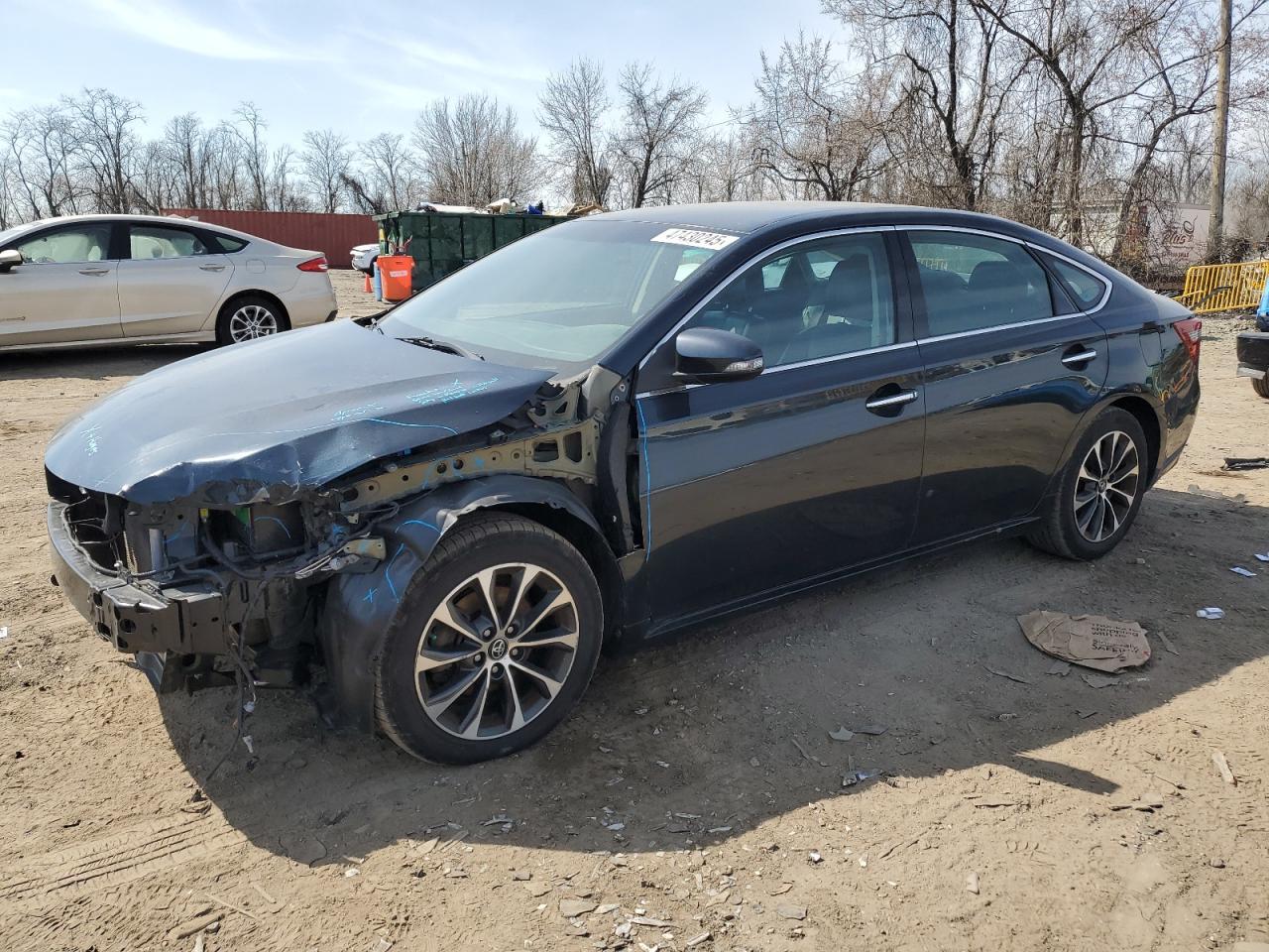 2016 TOYOTA AVALON XLE