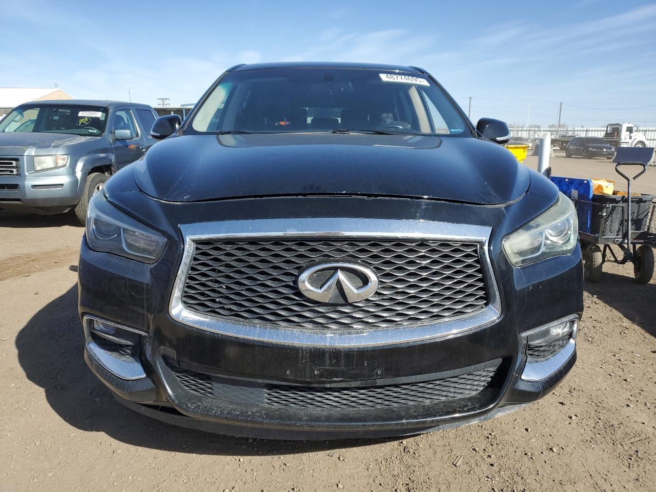 2017 INFINITI QX60 - Фото 5