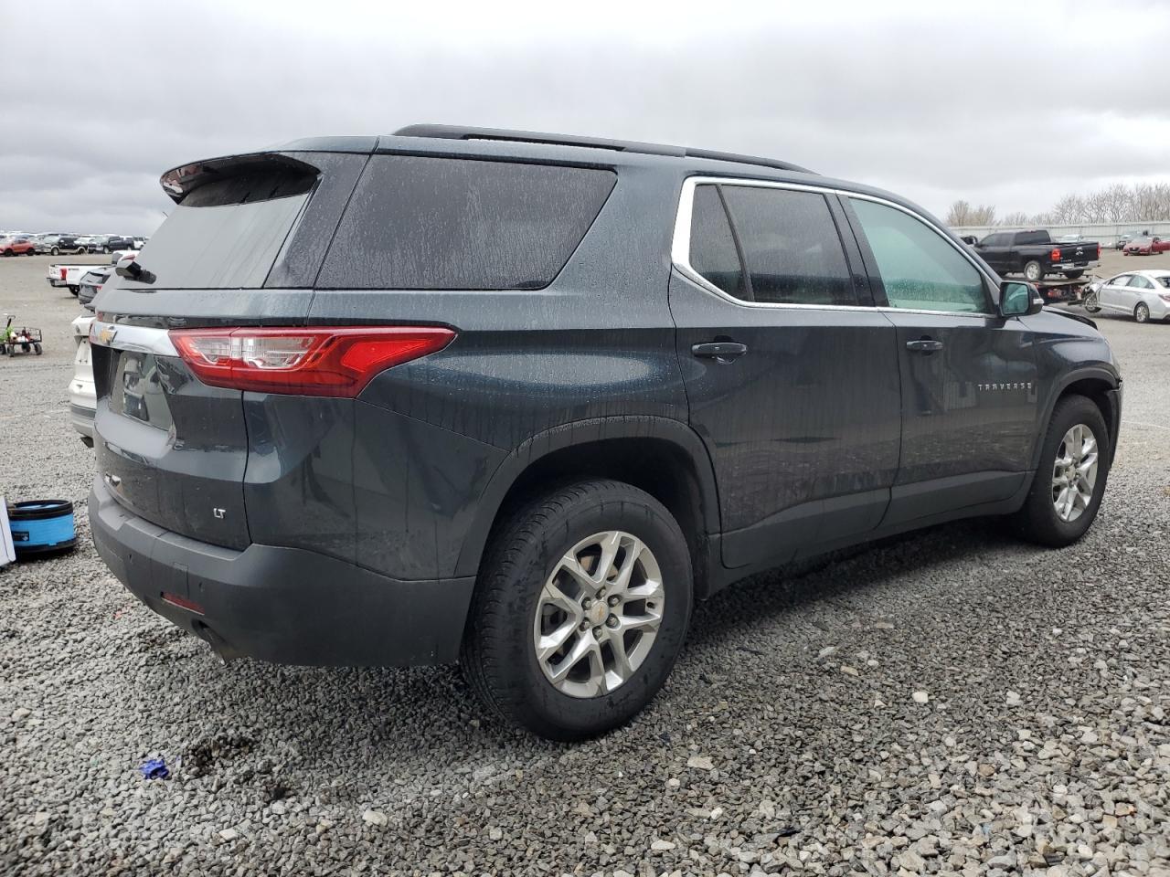2021 CHEVROLET TRAVERSE L - Фото 3