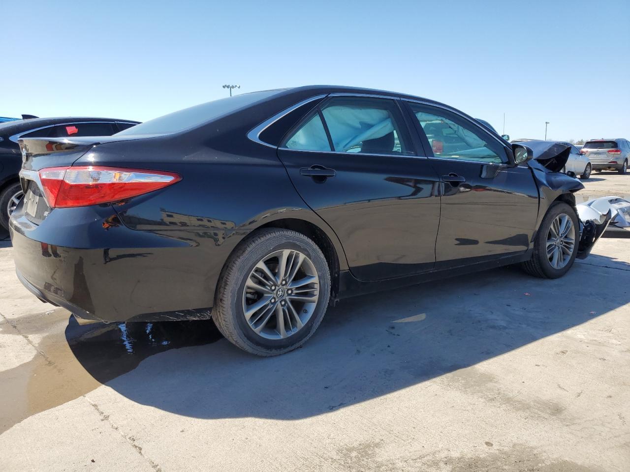 2017 TOYOTA CAMRY LE - Фото 3