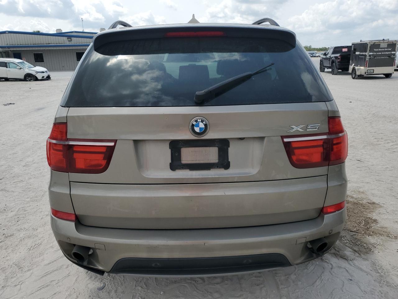 2012 BMW X5 XDRIVE3 - Фото 6
