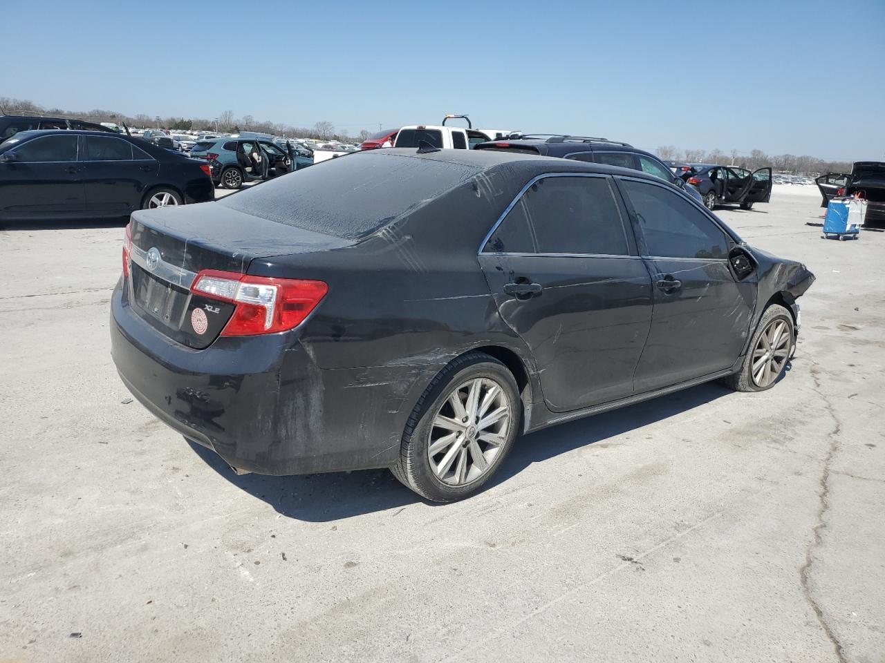 2012 TOYOTA CAMRY SE - Image 3