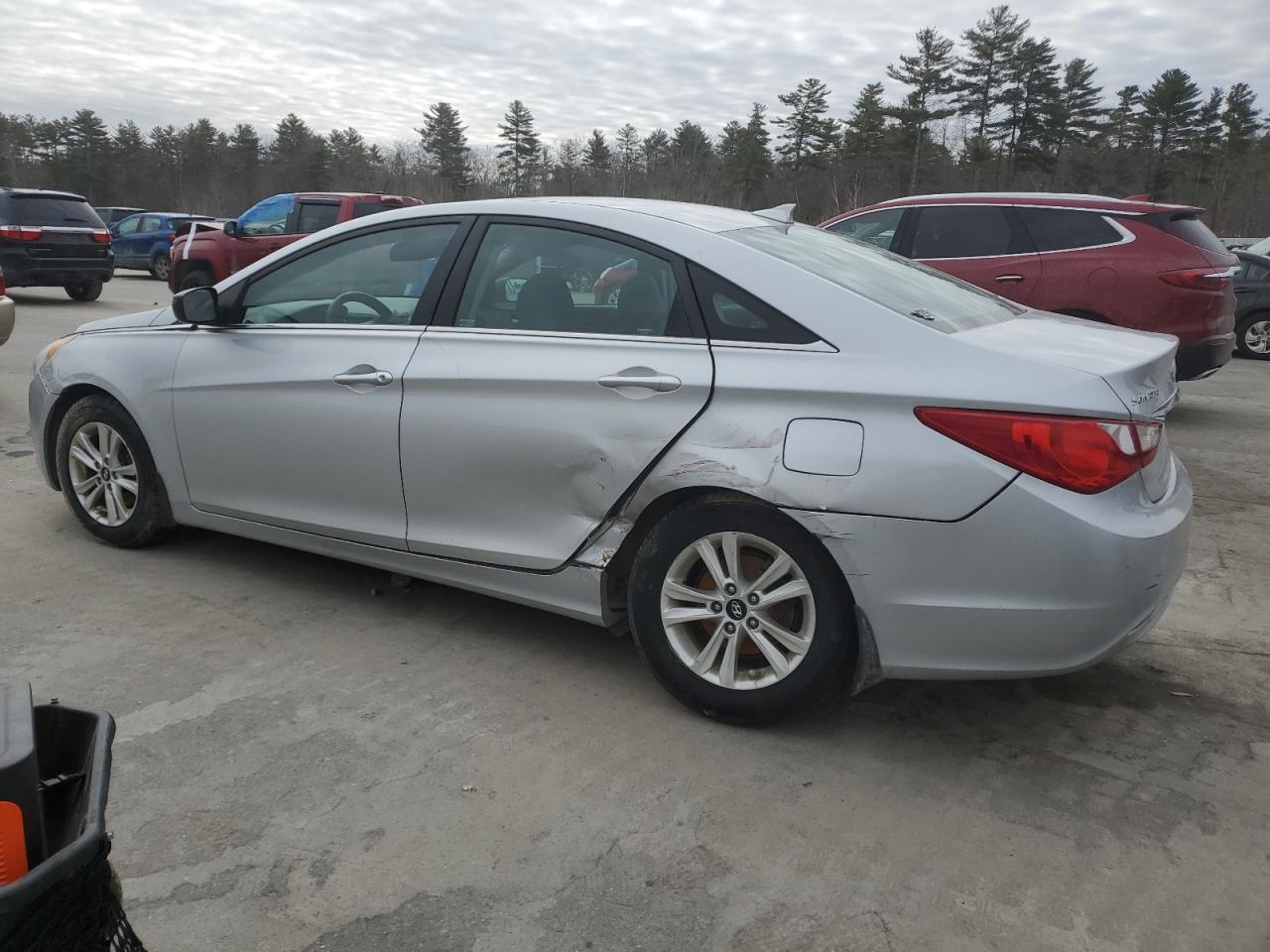 2013 HYUNDAI SONATA GLS - Фото 2