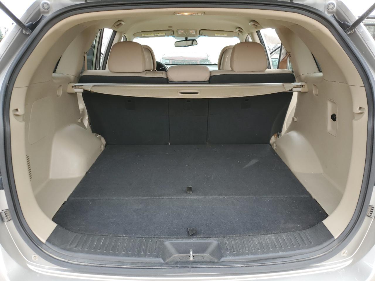 2014 KIA SORENTO LX - Фото 6