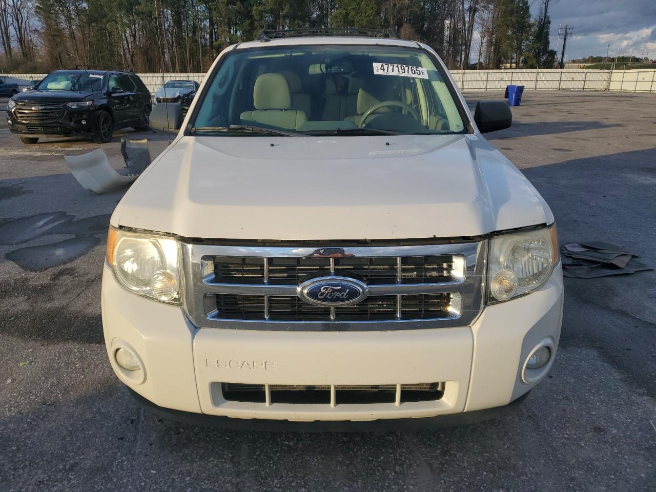 2012 FORD ESCAPE XLT - Image 5