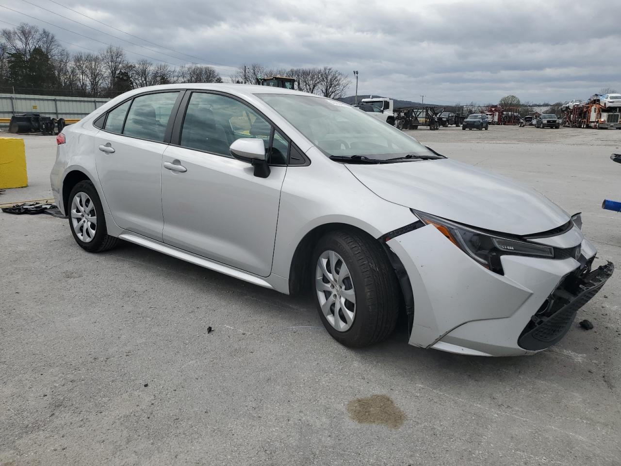 2021 TOYOTA COROLLA LE - Фото 4