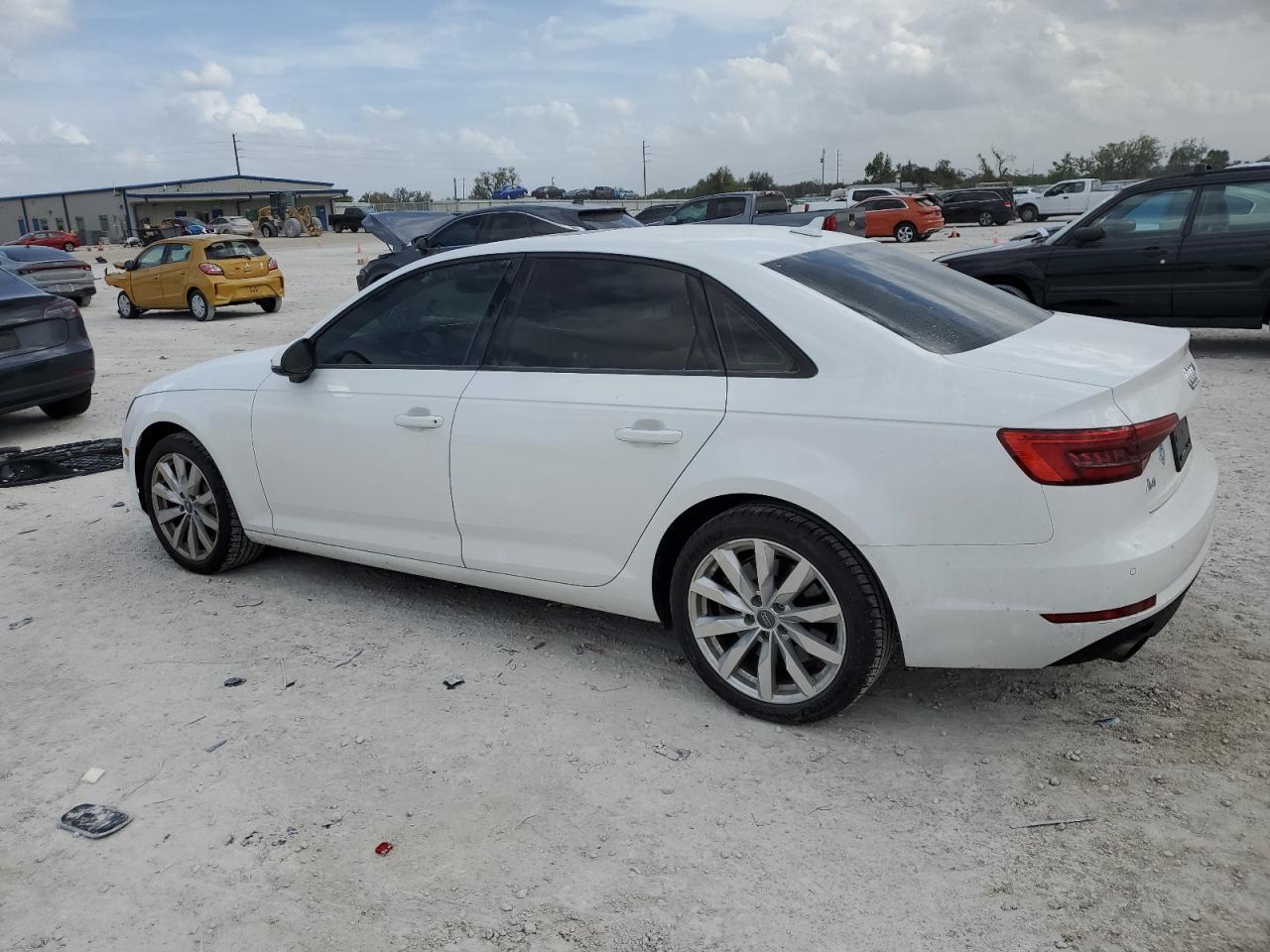 2017 AUDI A4 PREMIUM - Фото 2