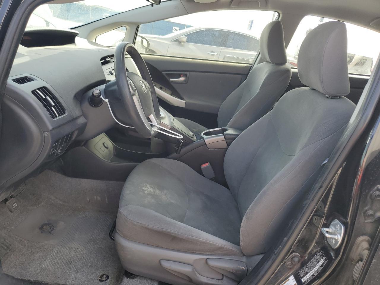 2015 TOYOTA PRIUS - Фото 7
