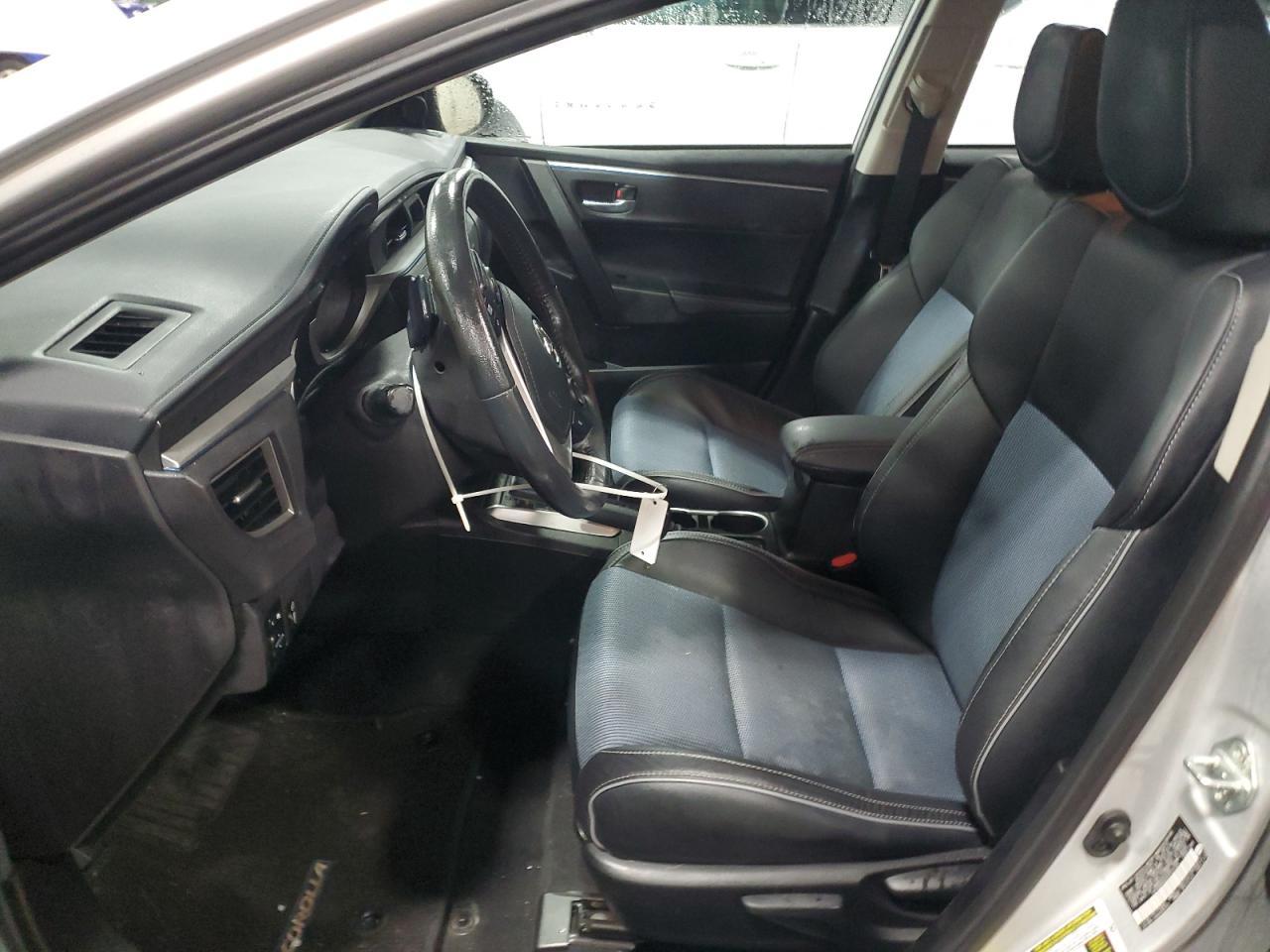 2014 TOYOTA COROLLA L - Фото 7