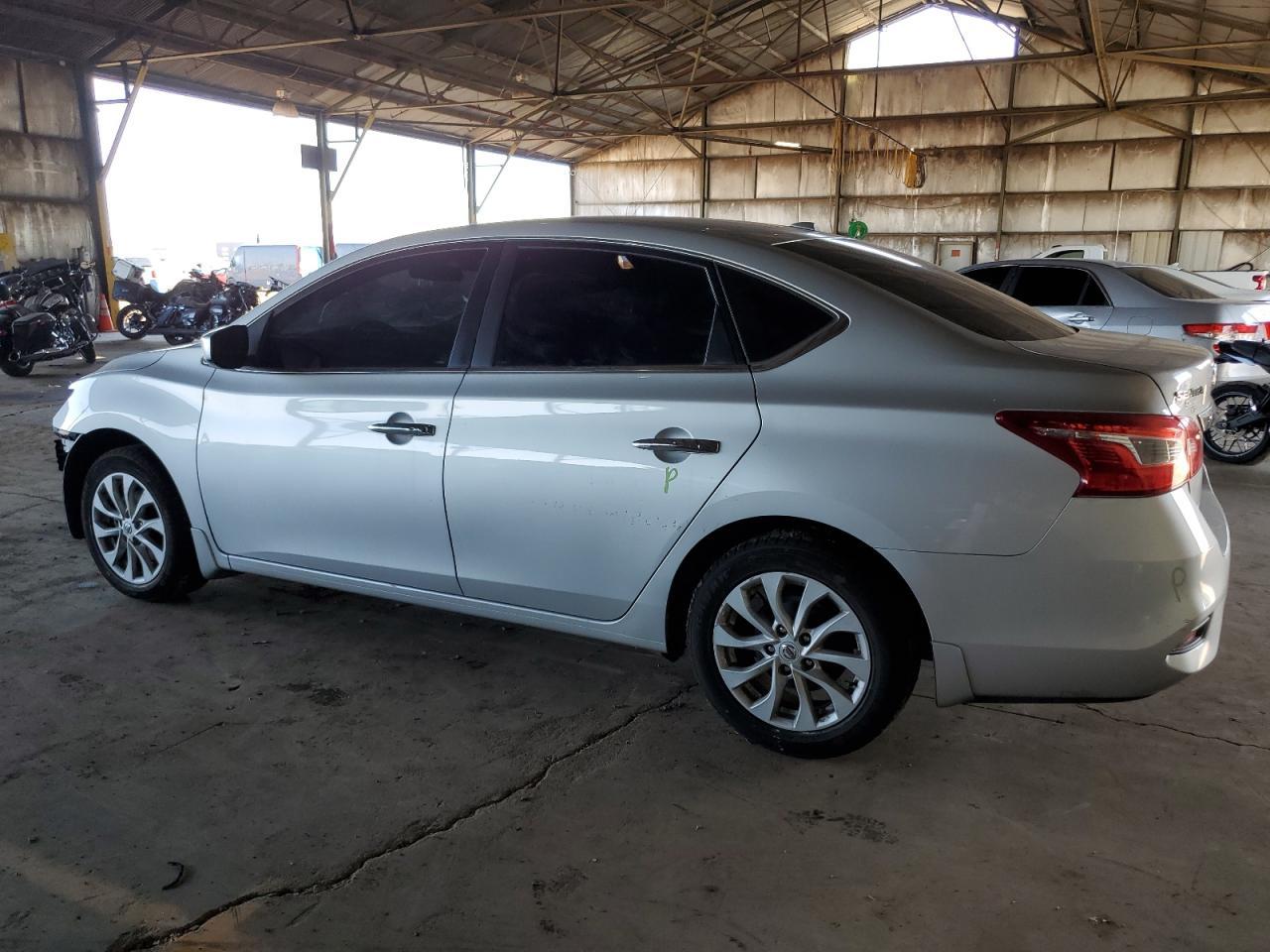 2018 NISSAN SENTRA S - Фото 2