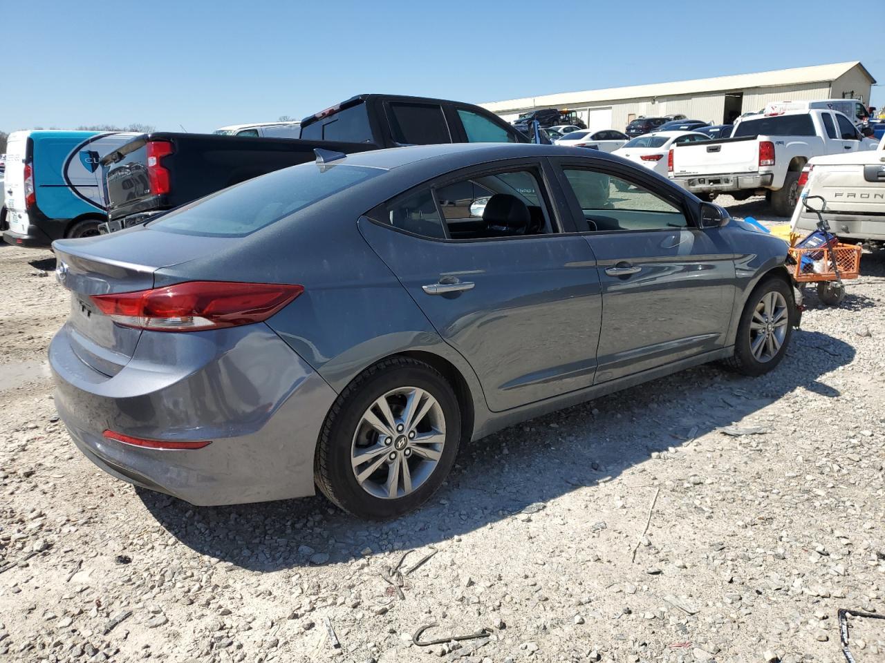 2018 HYUNDAI ELANTRA SE - Image 3