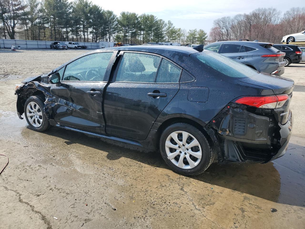 2021 TOYOTA COROLLA LE - Фото 2