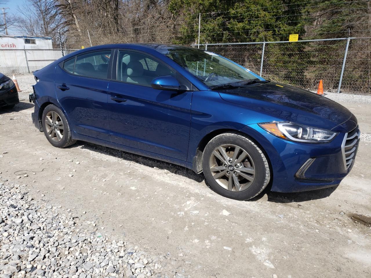 2018 HYUNDAI ELANTRA SE - Фото 4