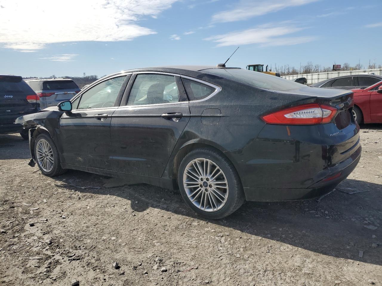 2014 FORD FUSION SE - Image 2