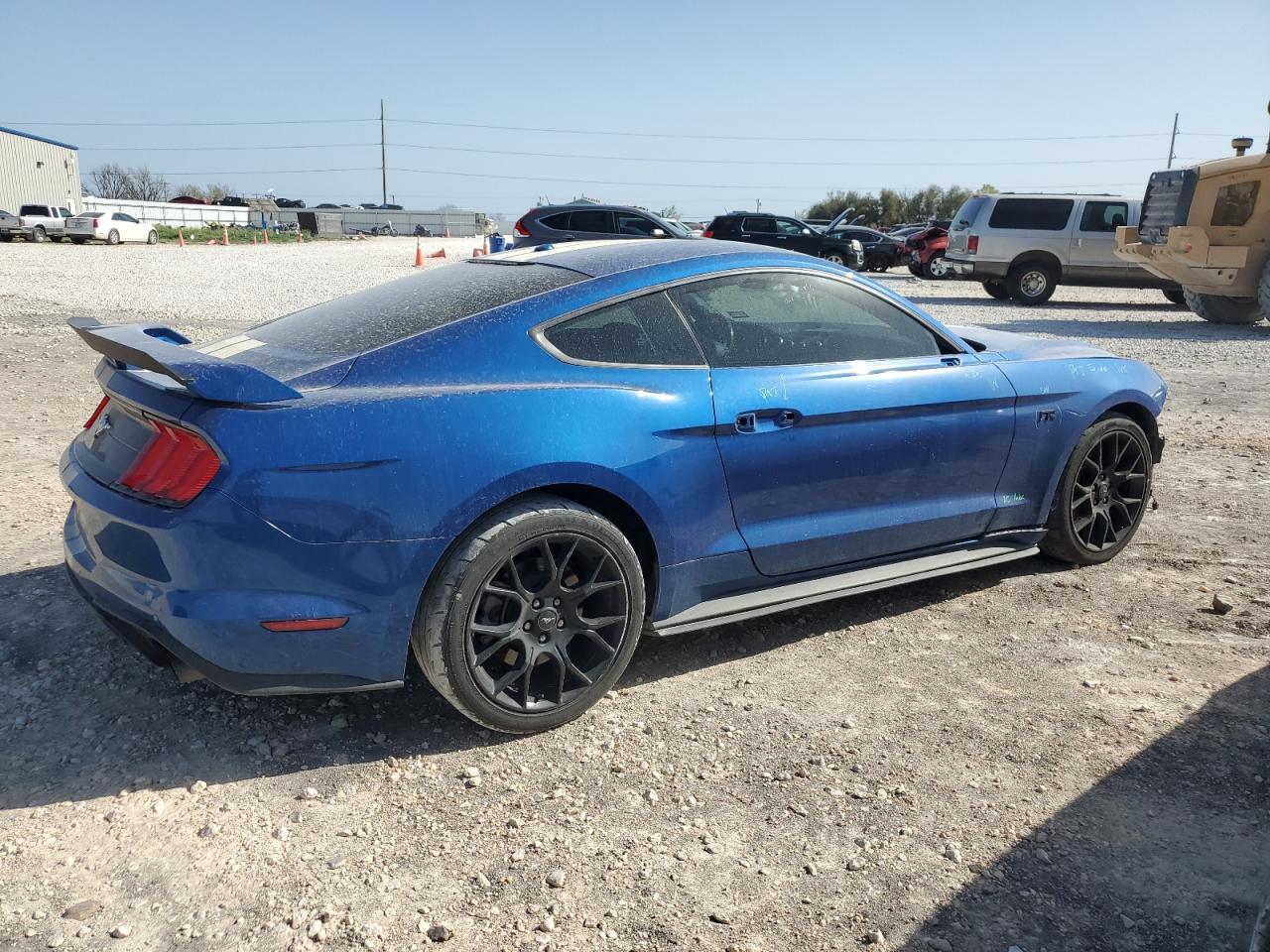 2018 FORD MUSTANG - Фото 3