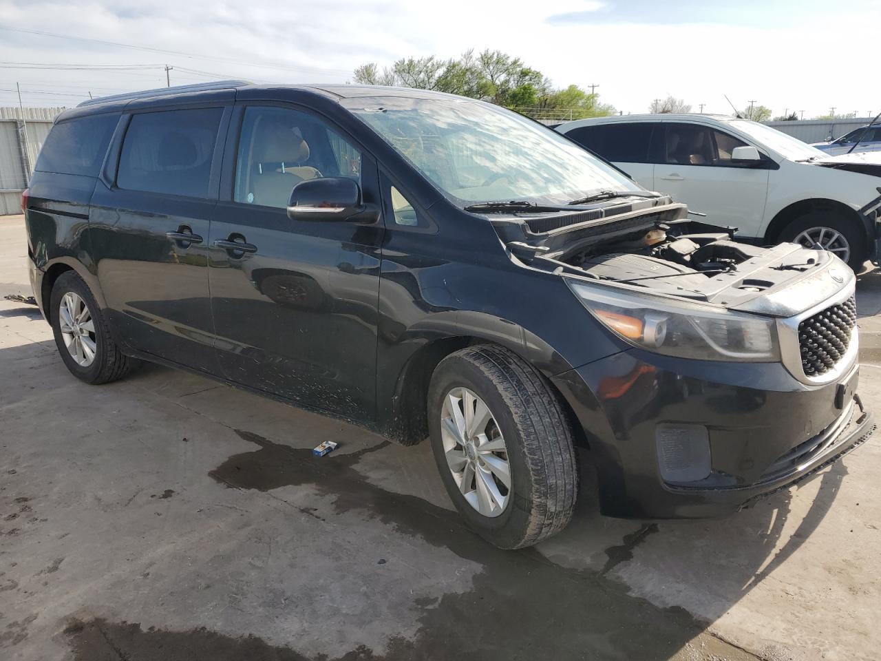 2016 KIA SEDONA LX - Image 4