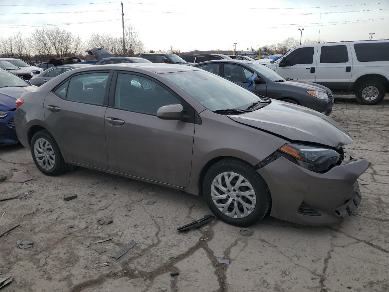 2018 TOYOTA COROLLA L - Image 4