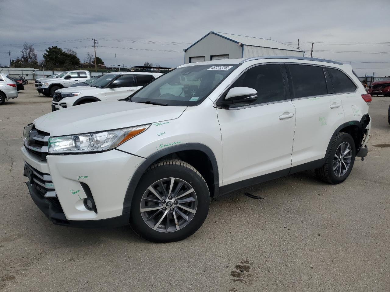 2019 TOYOTA HIGHLANDER
