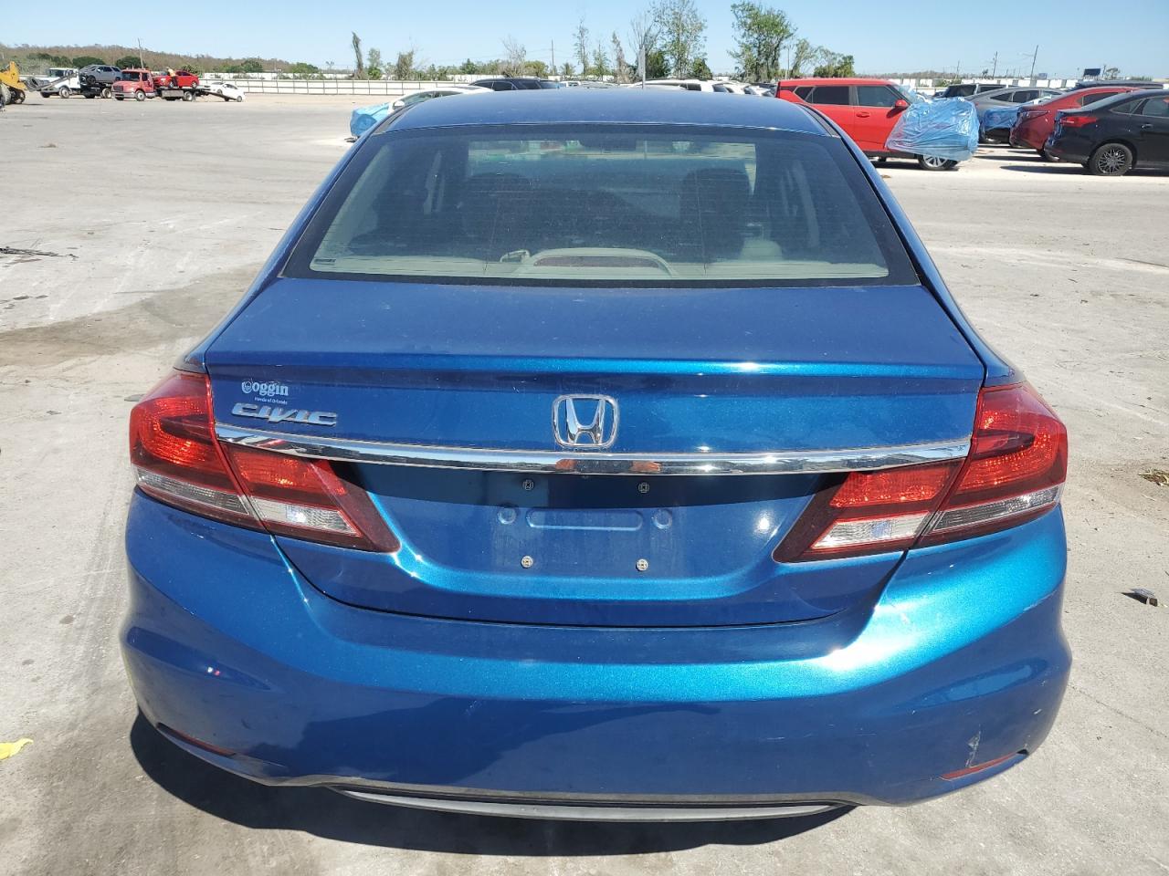 2015 HONDA CIVIC LX - Фото 6