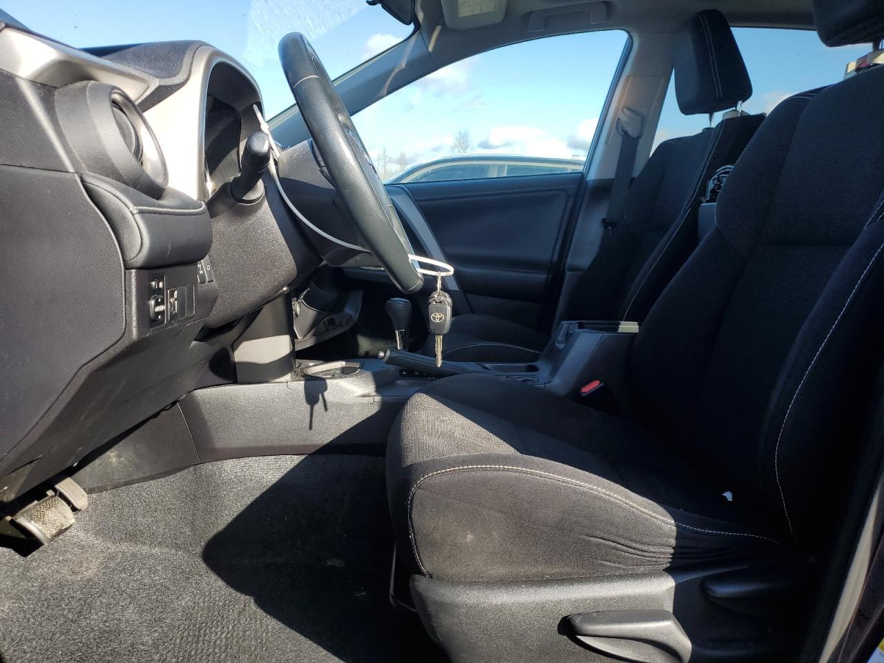 2016 TOYOTA RAV4 XLE - Image 7