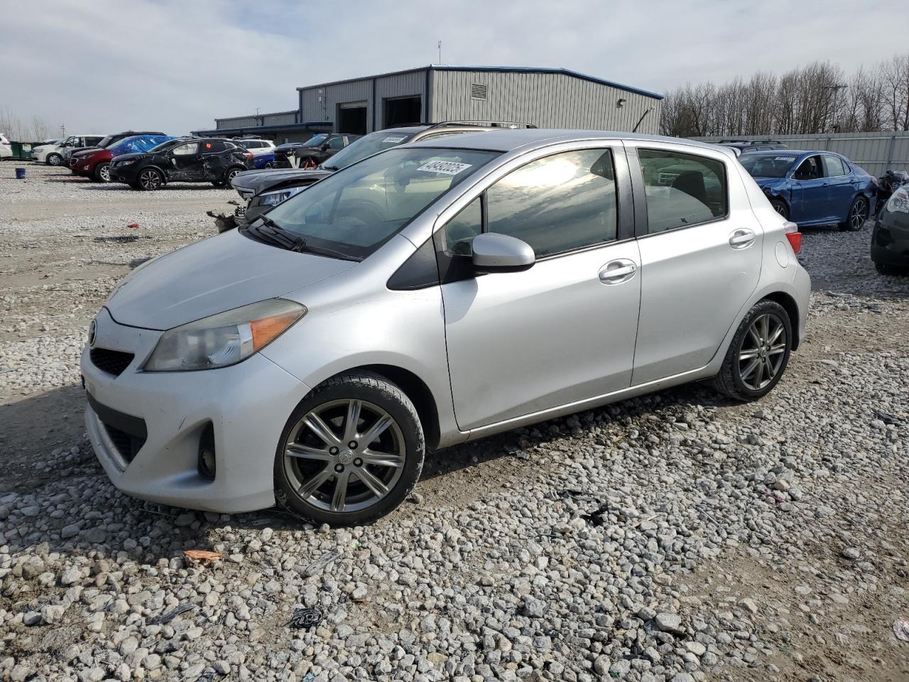 2012 TOYOTA YARIS