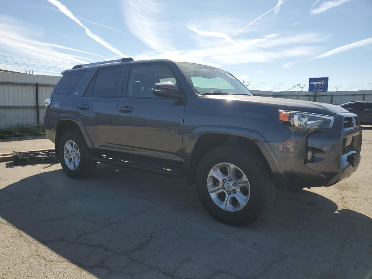 2020 TOYOTA 4RUNNER SR - Image 4
