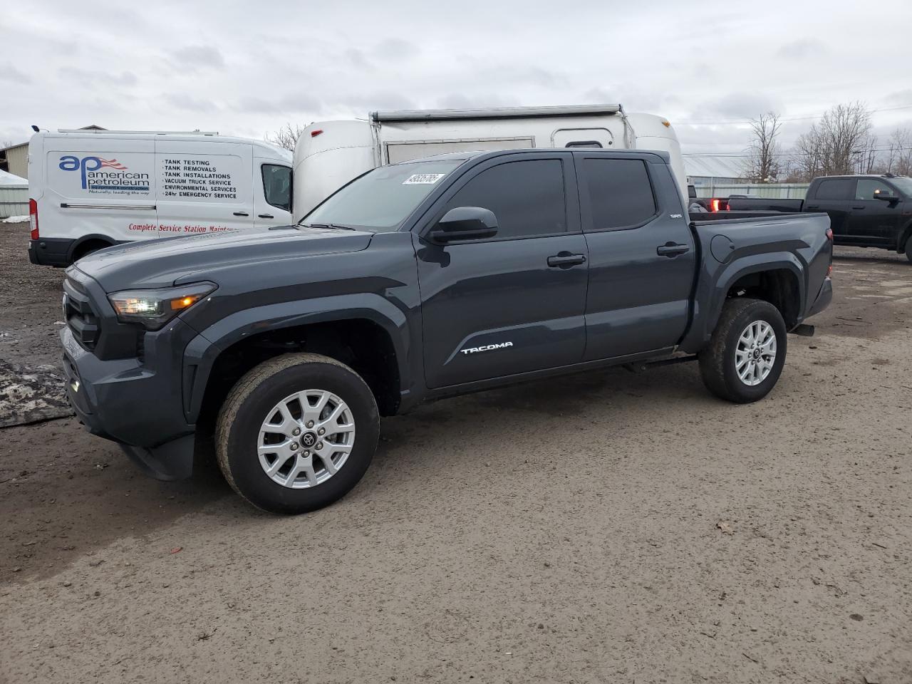 2024 TOYOTA TACOMA DOU