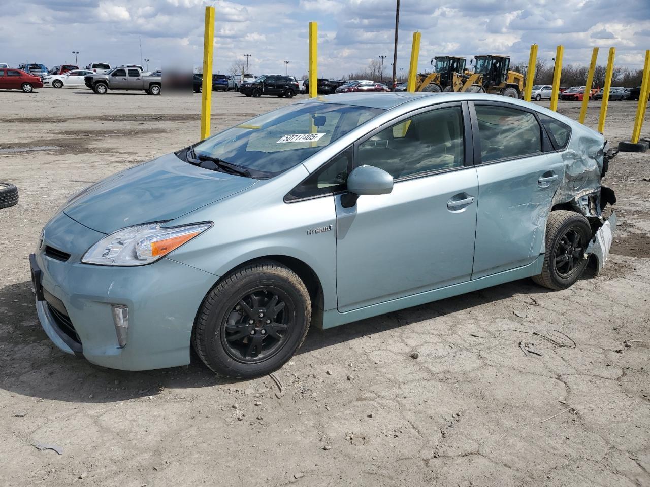 2015 TOYOTA PRIUS