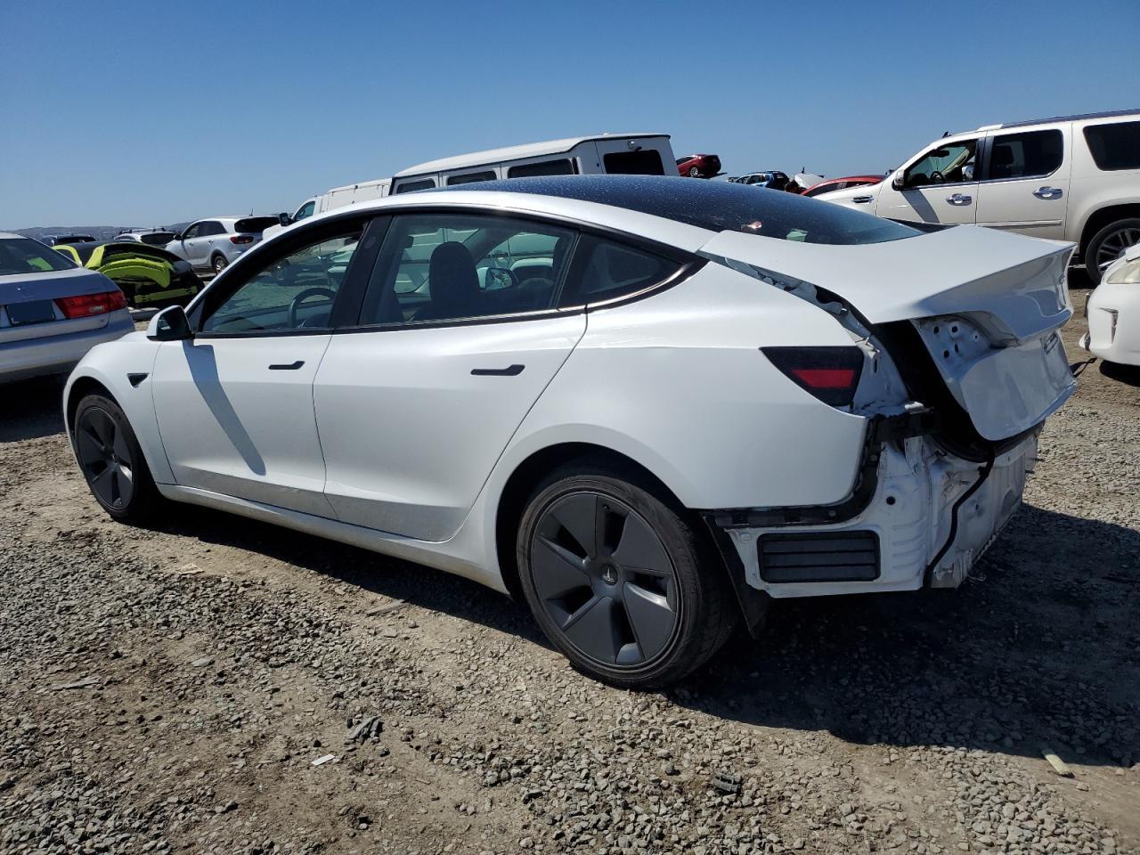 2022 TESLA MODEL 3 - Image 2