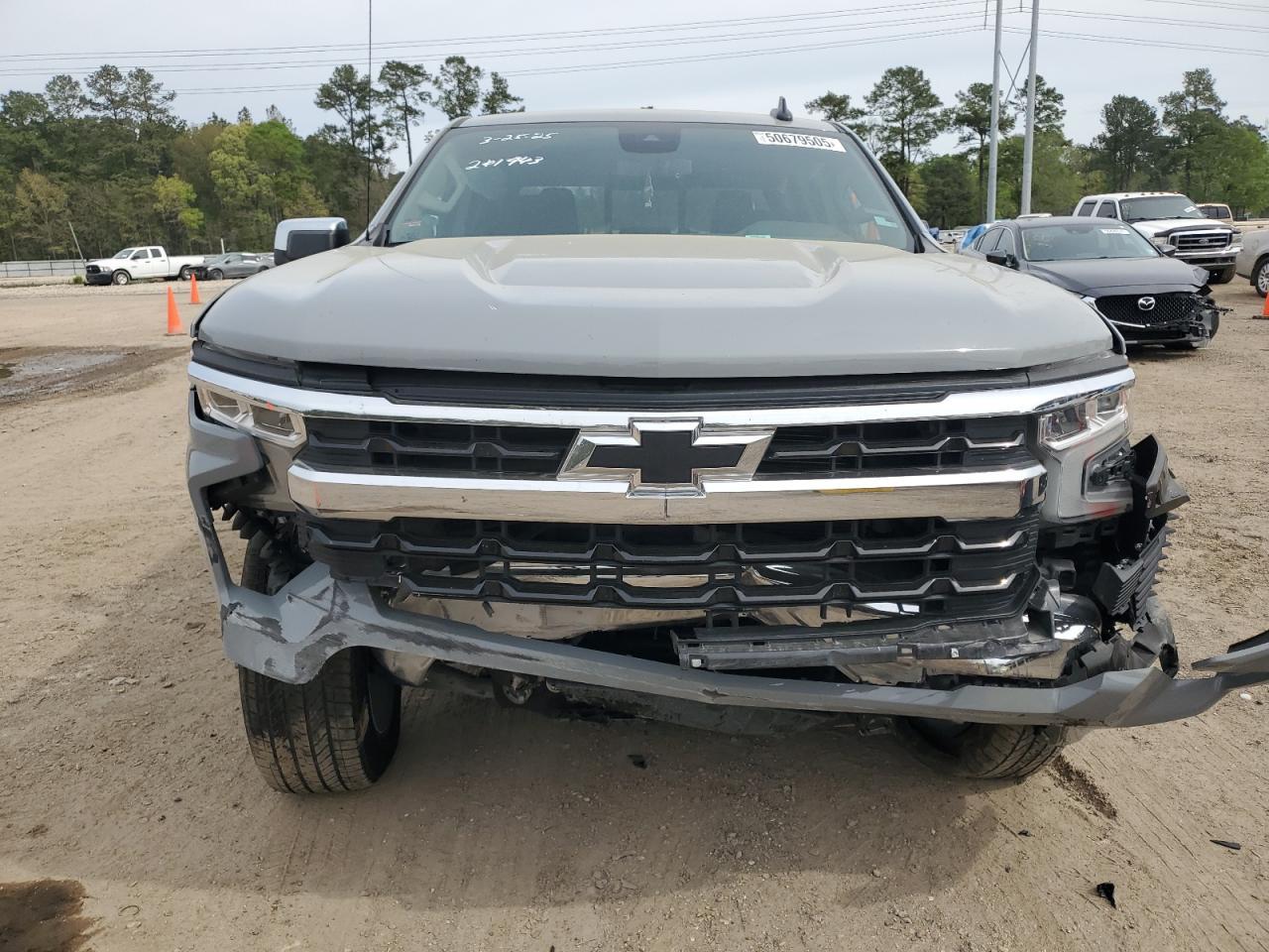 2024 CHEVROLET SILVERADO - Фото 5