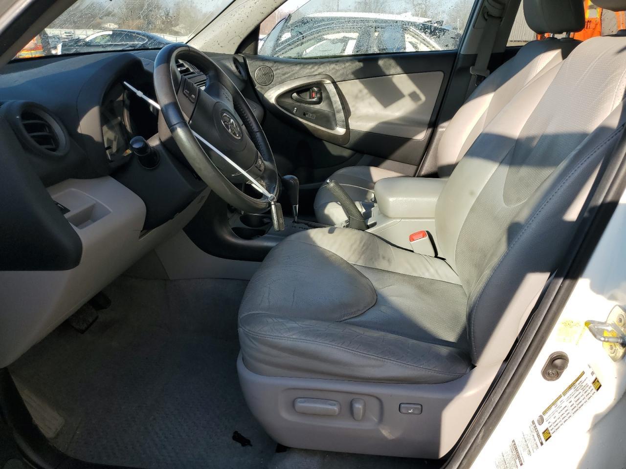 2011 TOYOTA RAV4 LIMIT - Фото 7