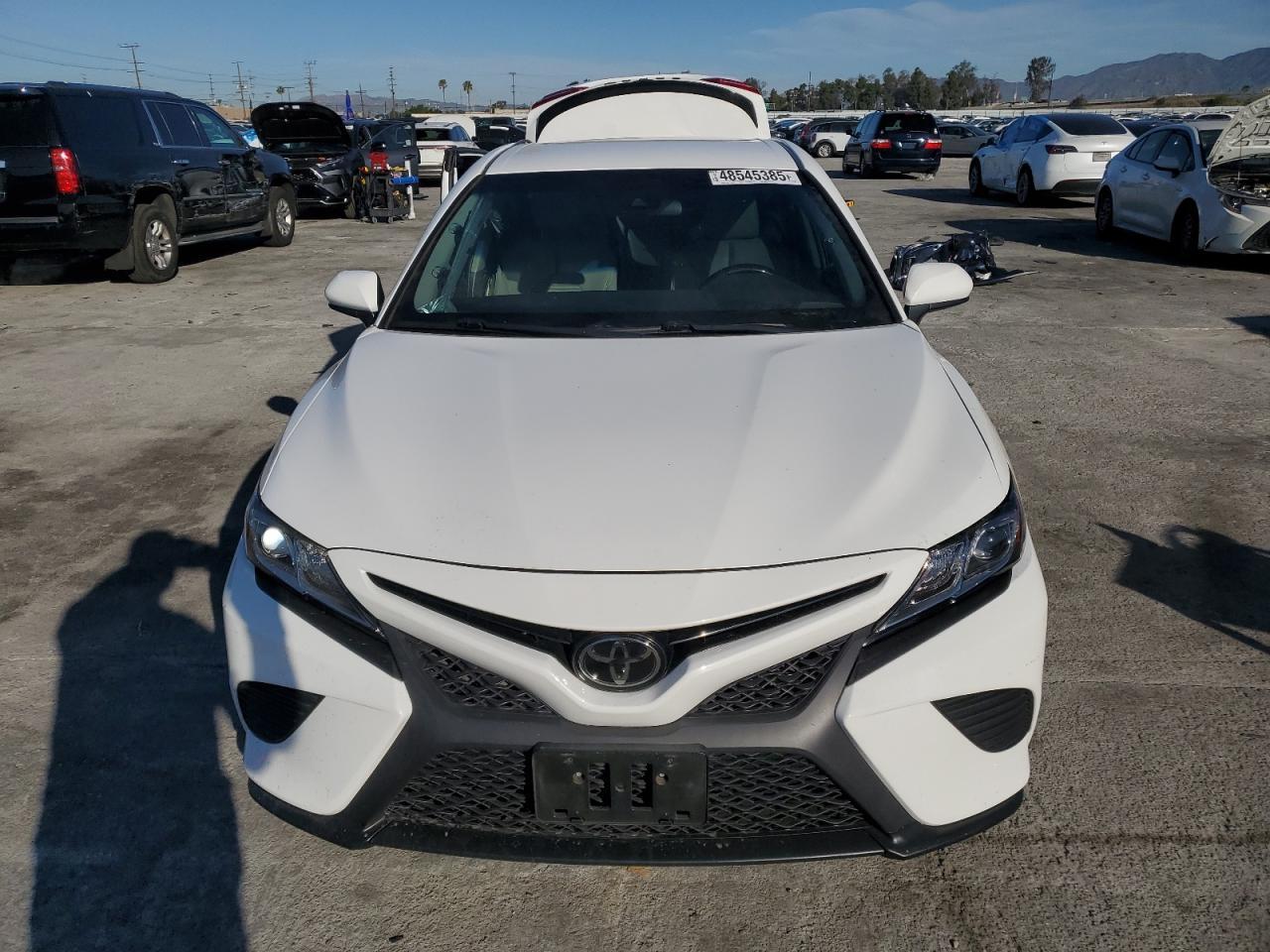 2018 TOYOTA CAMRY L - Фото 5