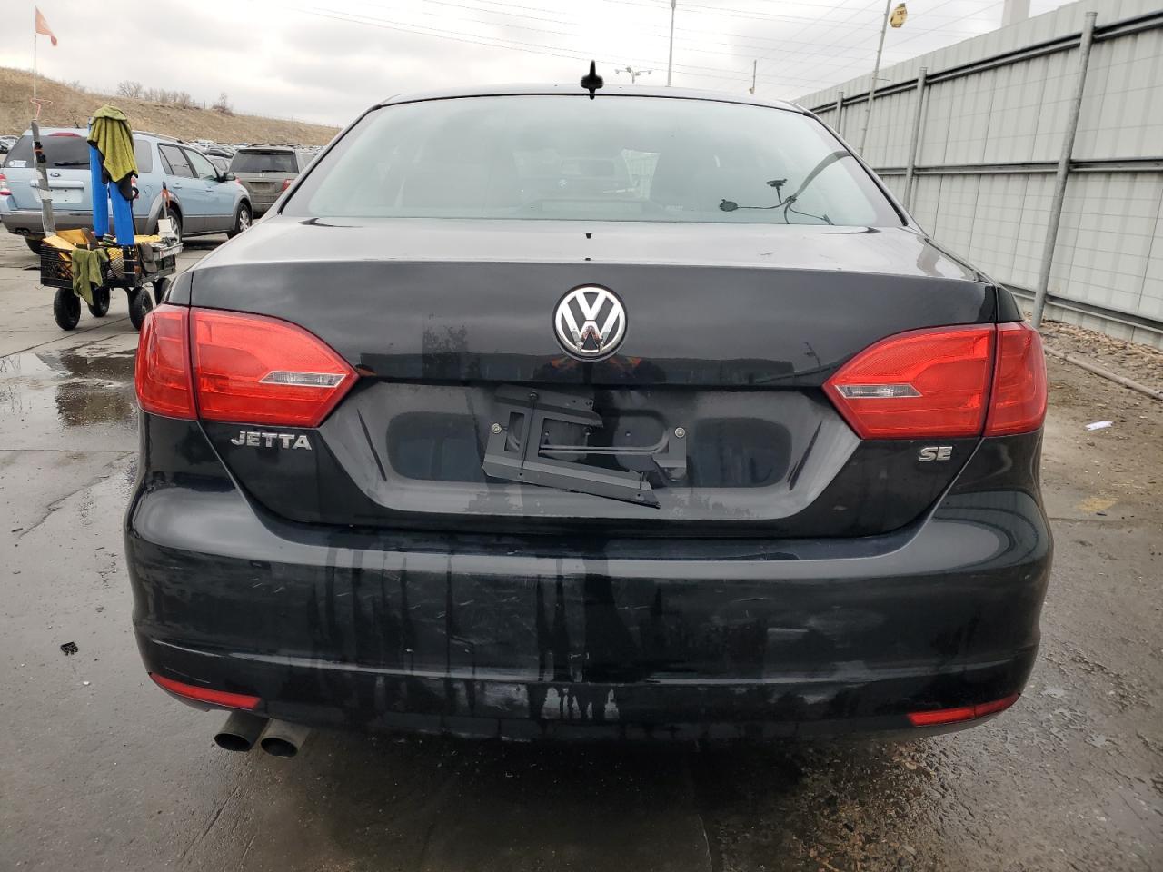 2014 VOLKSWAGEN JETTA SE - Image 6