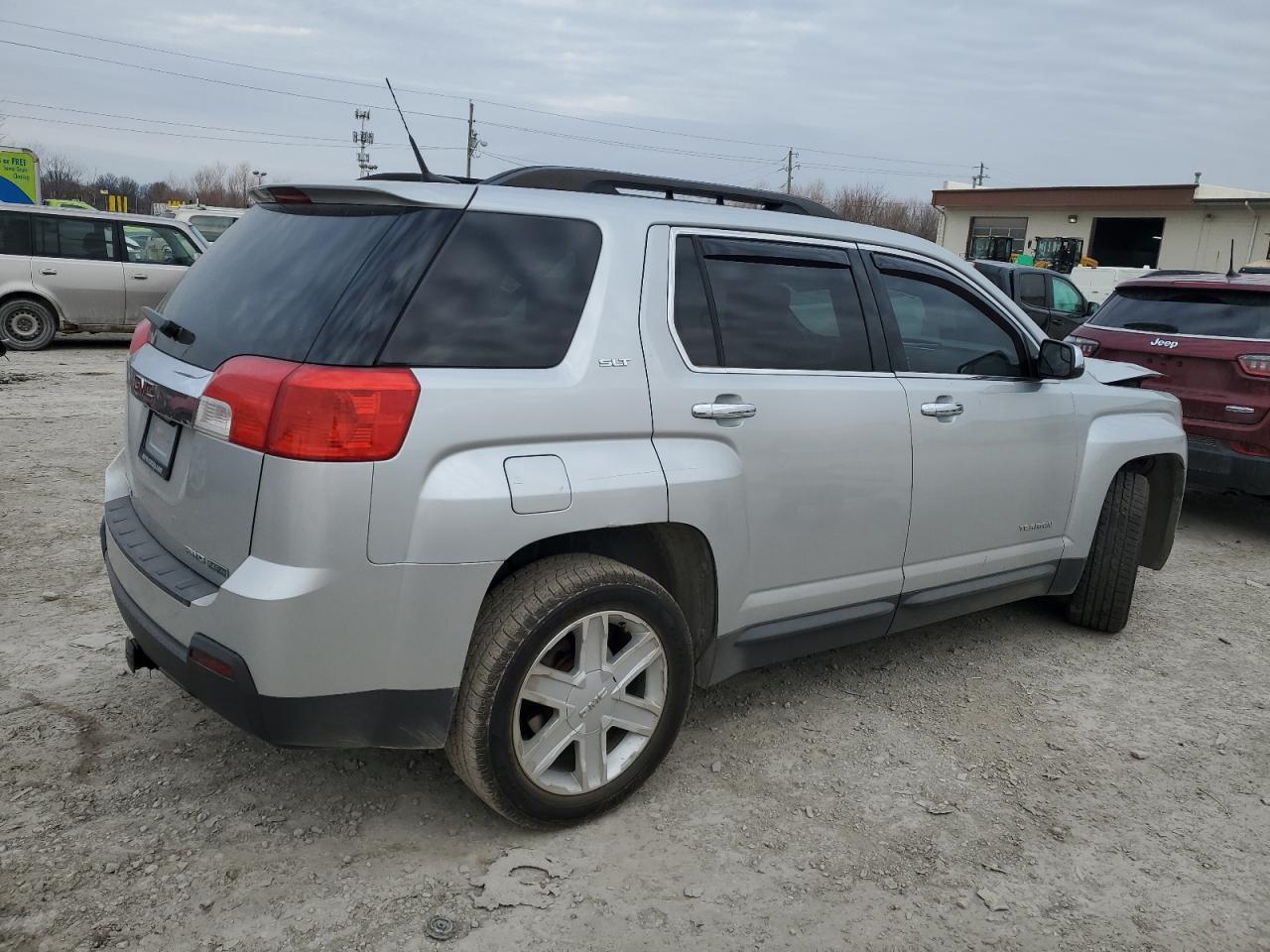 2012 GMC TERRAIN SL - Image 3