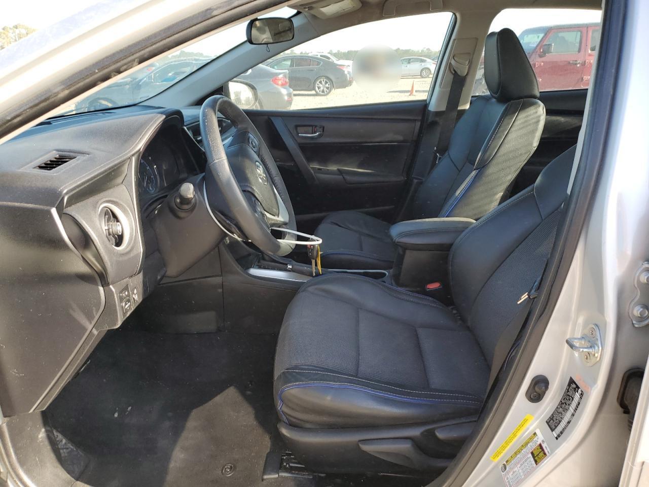 2018 TOYOTA COROLLA L - Фото 7