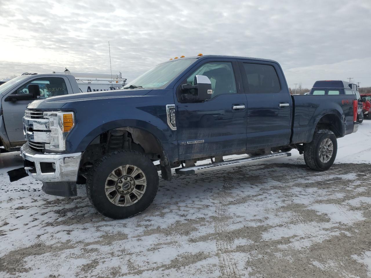 2017 FORD F250 SUPER